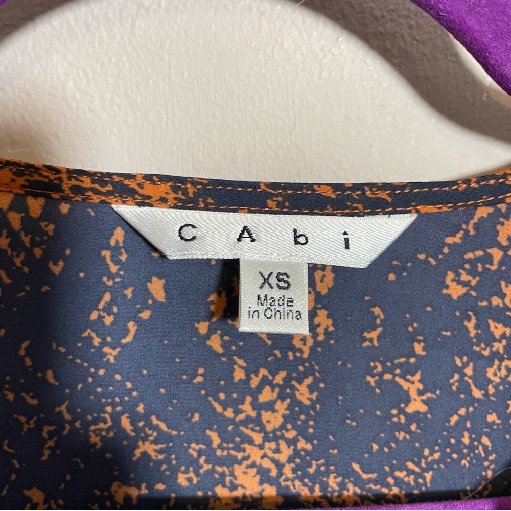 Cabi Border Wrap Blouse Snakeskin Pattern Xs - image 6